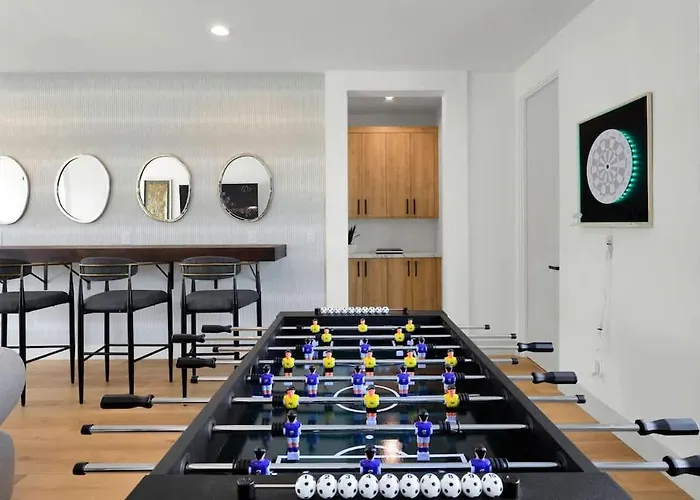 Sunrift-private Pool & Spa-walk To Old Town Holiday home *