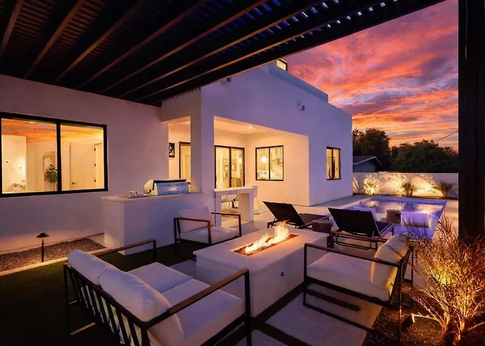 Sunrift-private Pool & Spa-walk To Old Town Holiday home Scottsdale