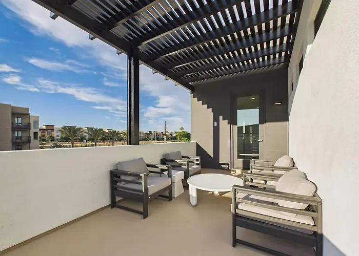Sunrift-private Pool & Spa-walk To Old Town