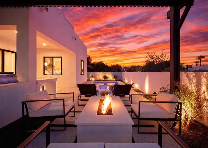 Holiday home Sunrift-private Pool & Spa-walk To Old Town